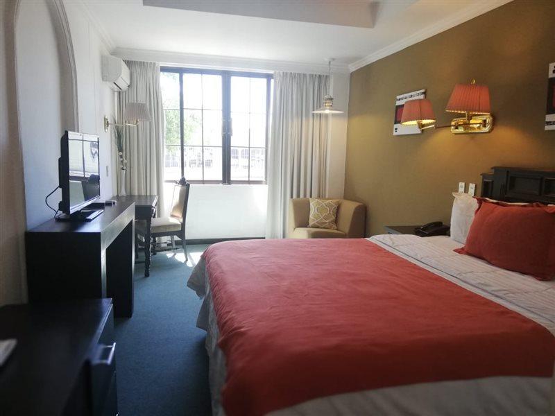 Ramada Hotel 3*